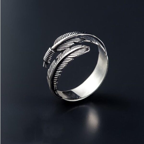 ORW Retro Feathers Ring